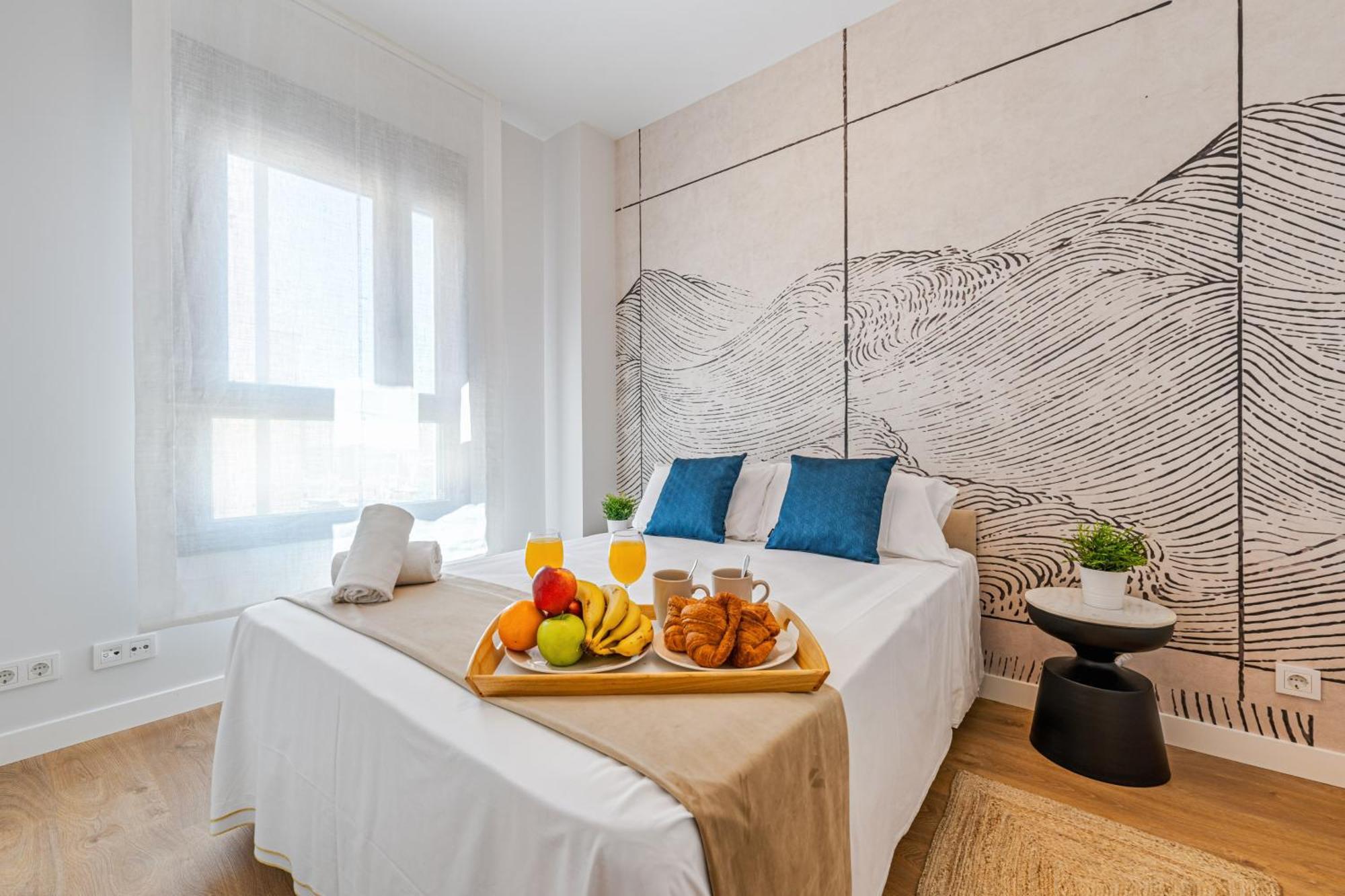 La Malagueta Pool & Parking Apartment Málaga