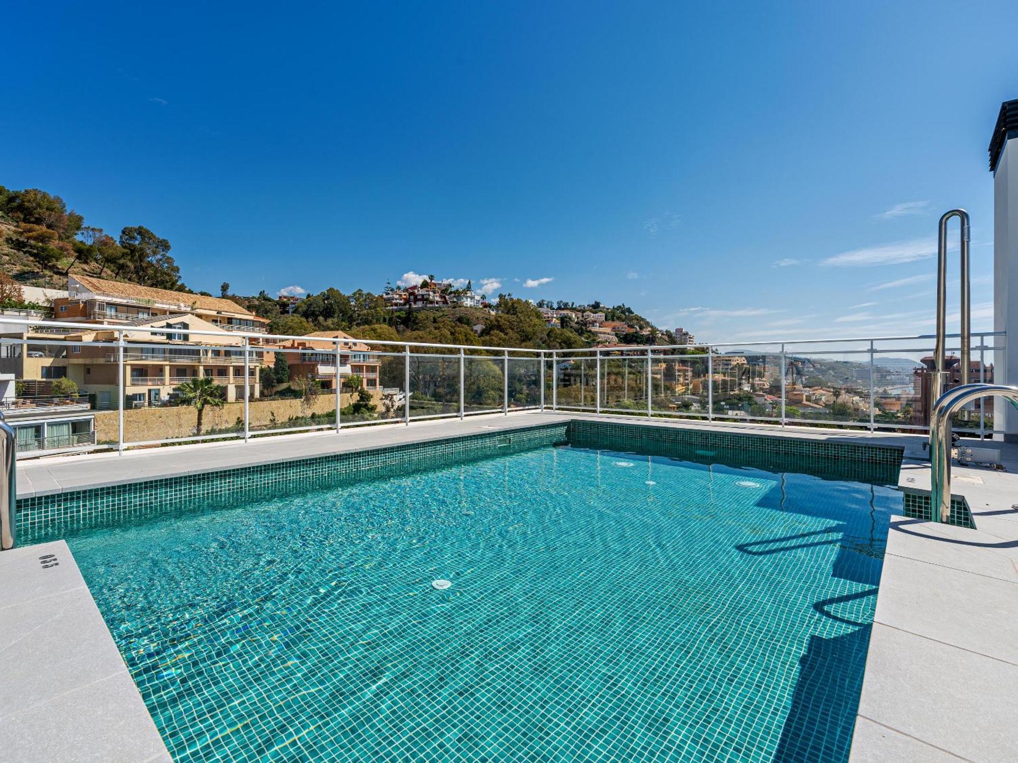 La Malagueta Pool & Parking Málaga